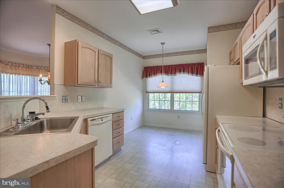 4635 Deer Path Road Harrisburg, PA 17110 - Photo 10 of 27 Gallery Image 10