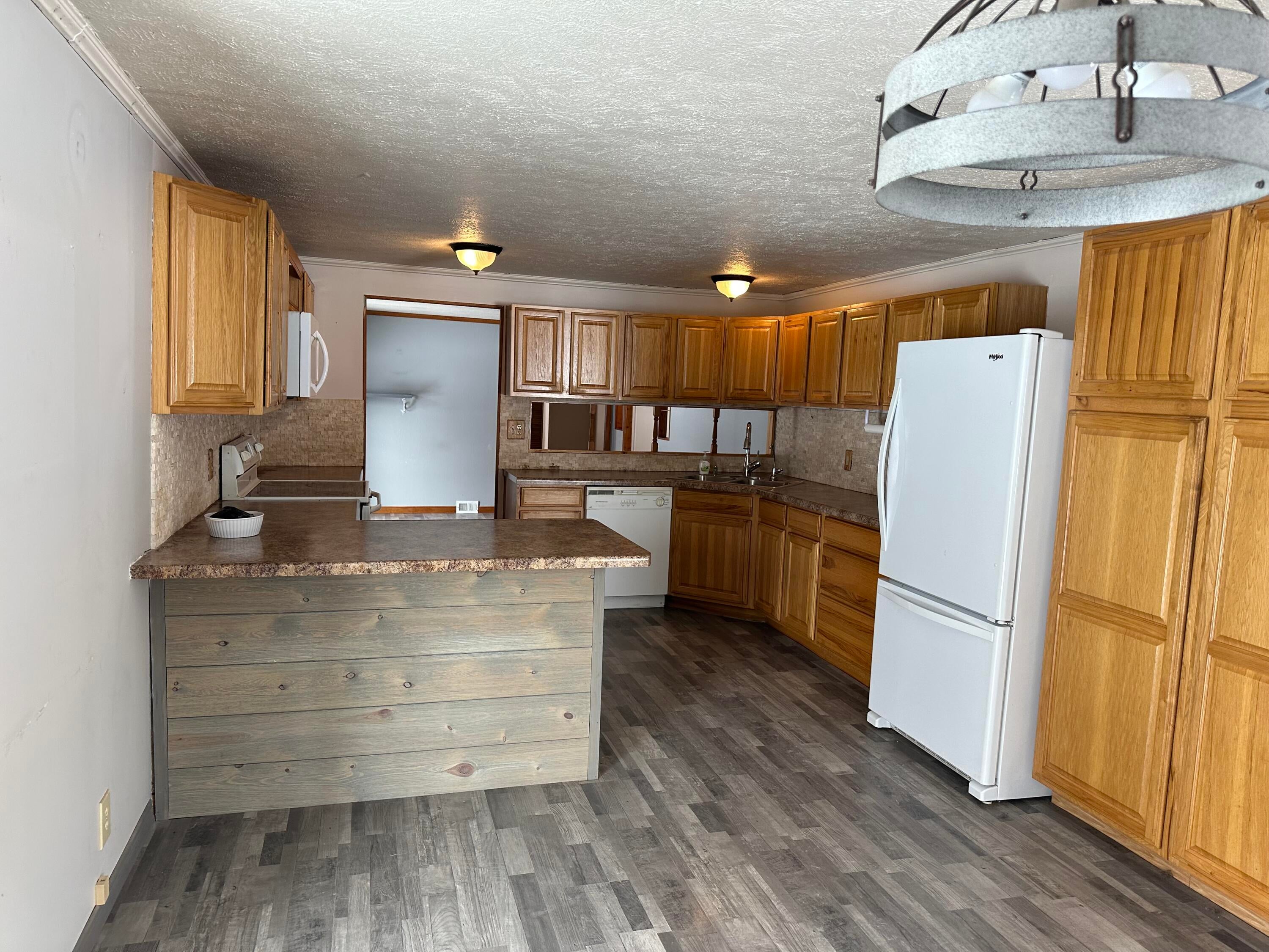 8845 South Ridge Road Sault Ste. Marie, MI 49783 - Photo 9 of 27 Gallery Image 9