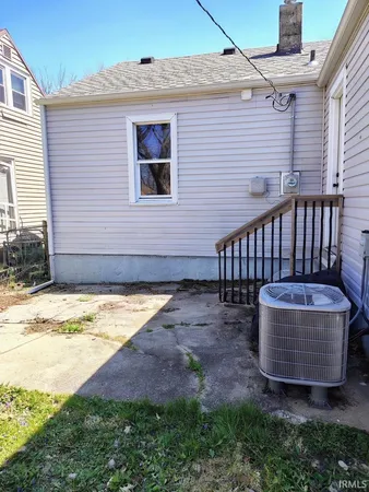 $92,000 | 2411 South Ebright Street, Muncie, IN 47302
