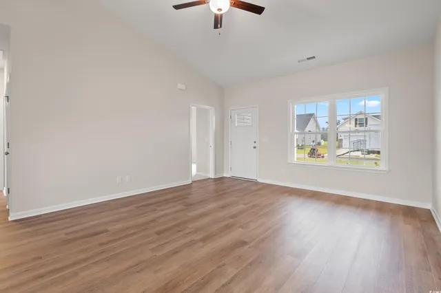 $279,990 | 1170 West Business 9, Loris, SC 29569