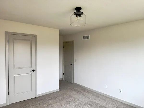 $729,900 | S54-w25487 Pebble Brk Court, Waukesha, WI 53189