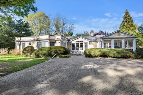 $2,888,000 | 540 Chicken Valley Road, Locust Valley, NY 11560
