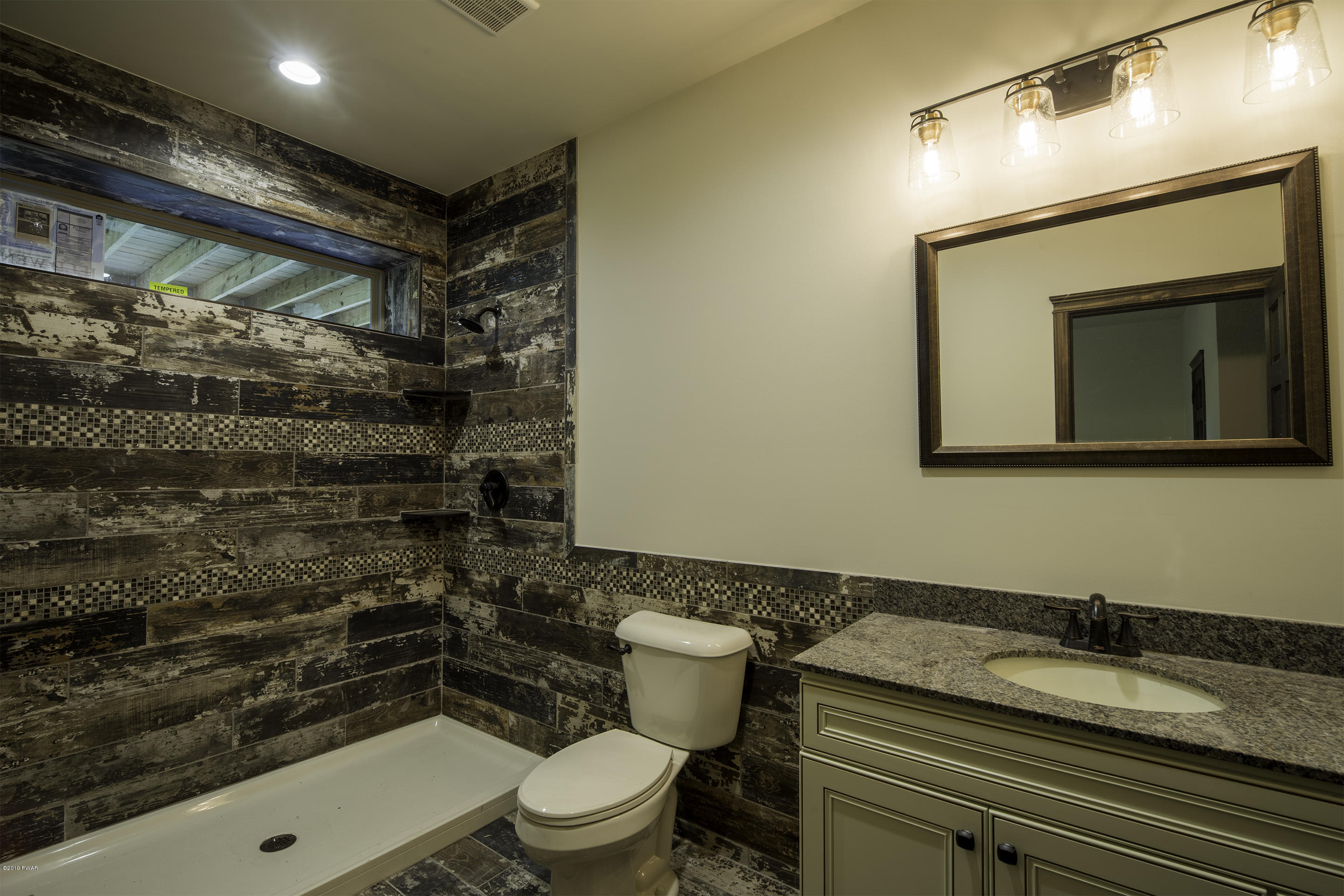 152 Tanager Road Lackawaxen, PA 18435 - Photo 5 of 25 IMG_4796-HDR