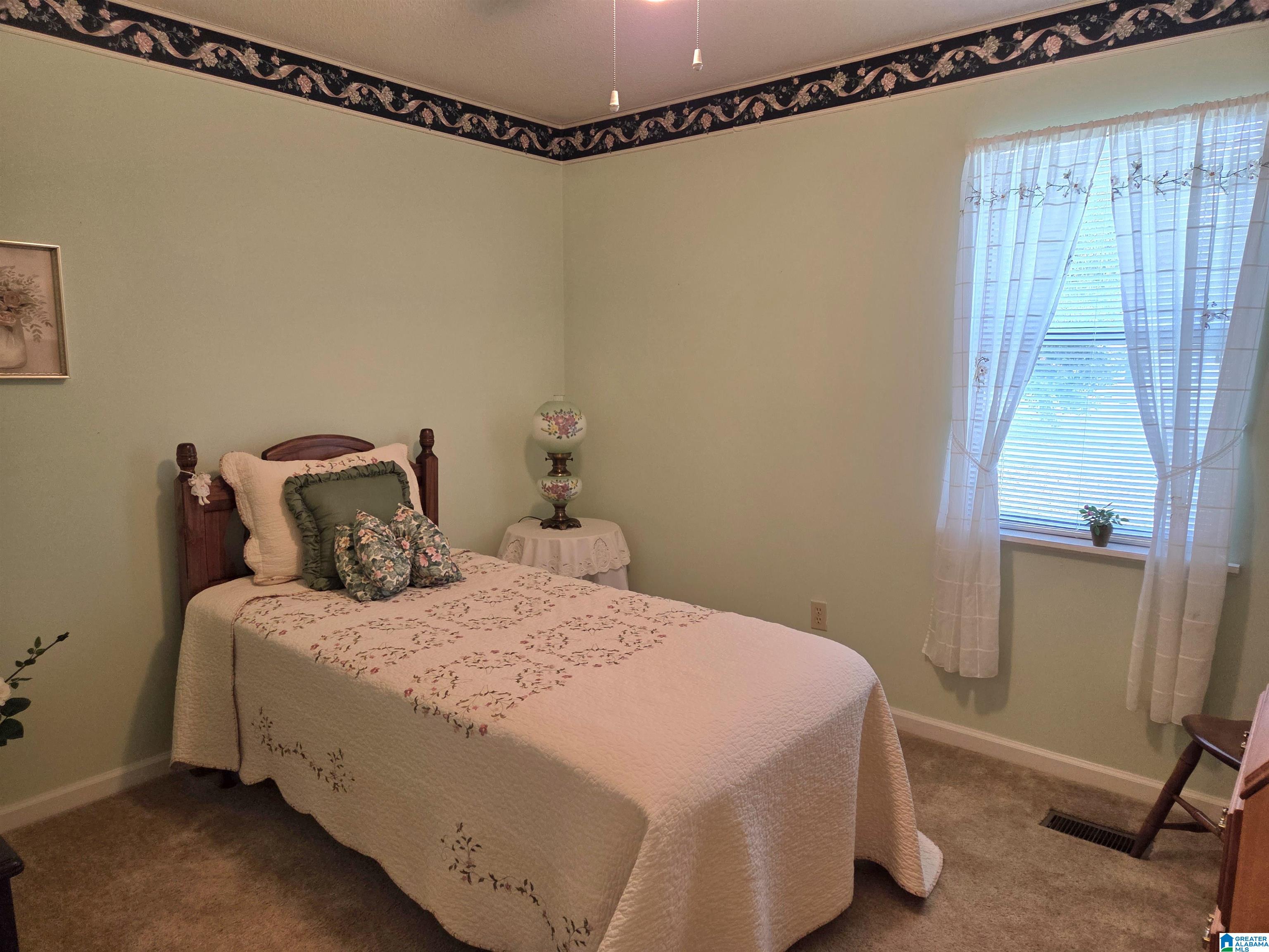 1505 Fairmont Road Sylacauga, AL 35150 - Photo 11 of 18