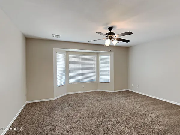 $400,000 | 5426 South 30th Glen, Phoenix, AZ 85041