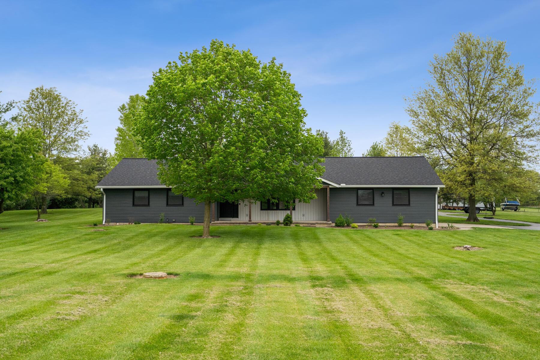 8944 Watkins Road Marysville, OH 43040 - Photo 3 of 61 2-web-or-mls-8944 Watkins Rd-102