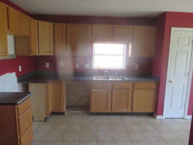 2635 Rothe Lane Indianapolis, IN 46229 - Photo 5 of 17 Gallery Image 5