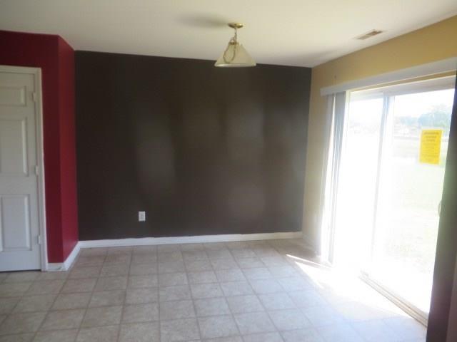 2635 Rothe Lane Indianapolis, IN 46229 - Photo 6 of 17 Gallery Image 6