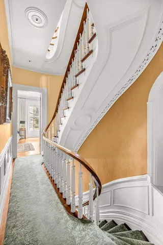 $6,750,000 | 129 East 35th Street | Murray Hill