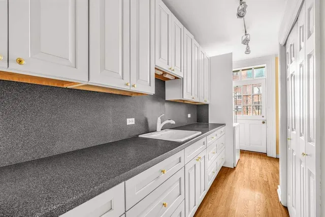 $6,750,000 | 129 East 35th Street | Murray Hill