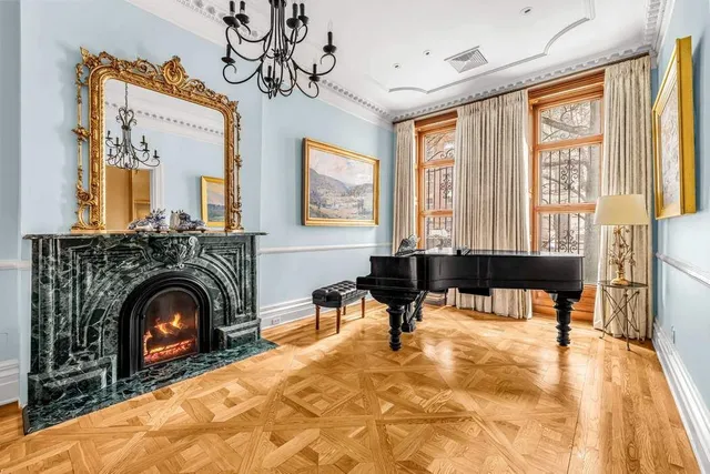 $6,750,000 | 129 East 35th Street | Murray Hill