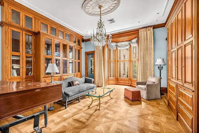 $6,750,000 | 129 East 35th Street | Murray Hill