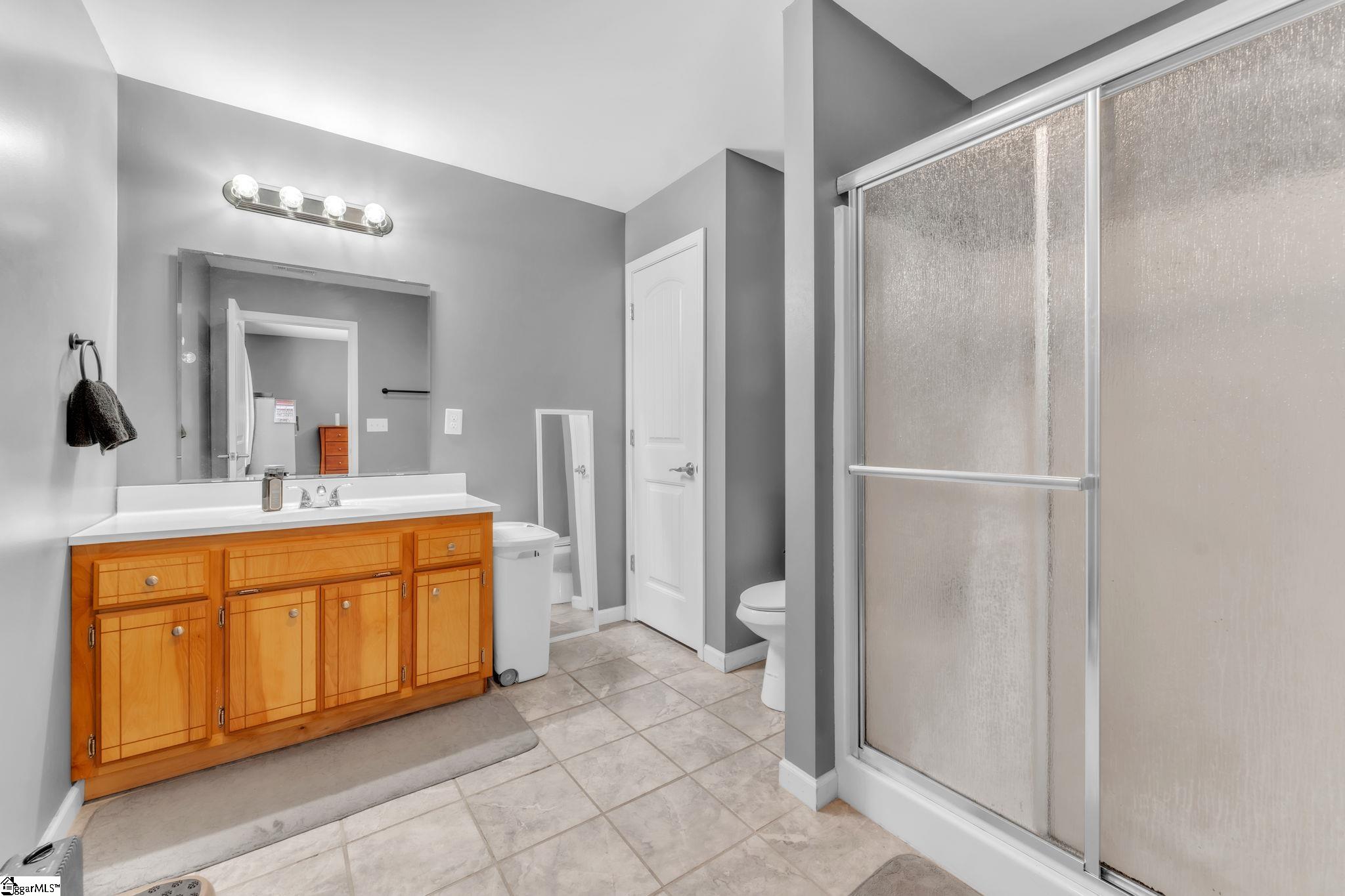 206 Destiny Drive Gray Court, SC 29645 - Photo 13 of 25