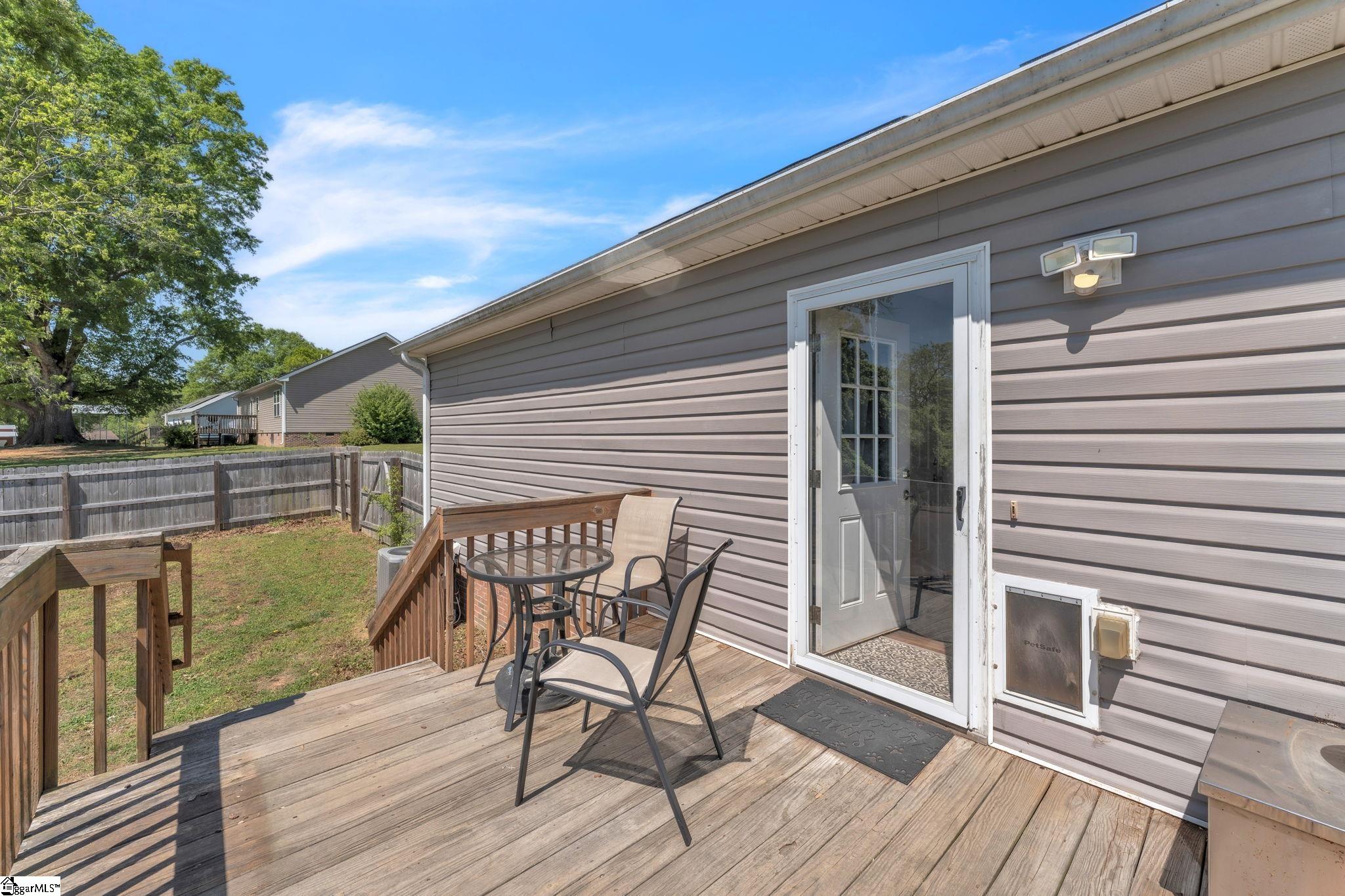 206 Destiny Drive Gray Court, SC 29645 - Photo 21 of 25
