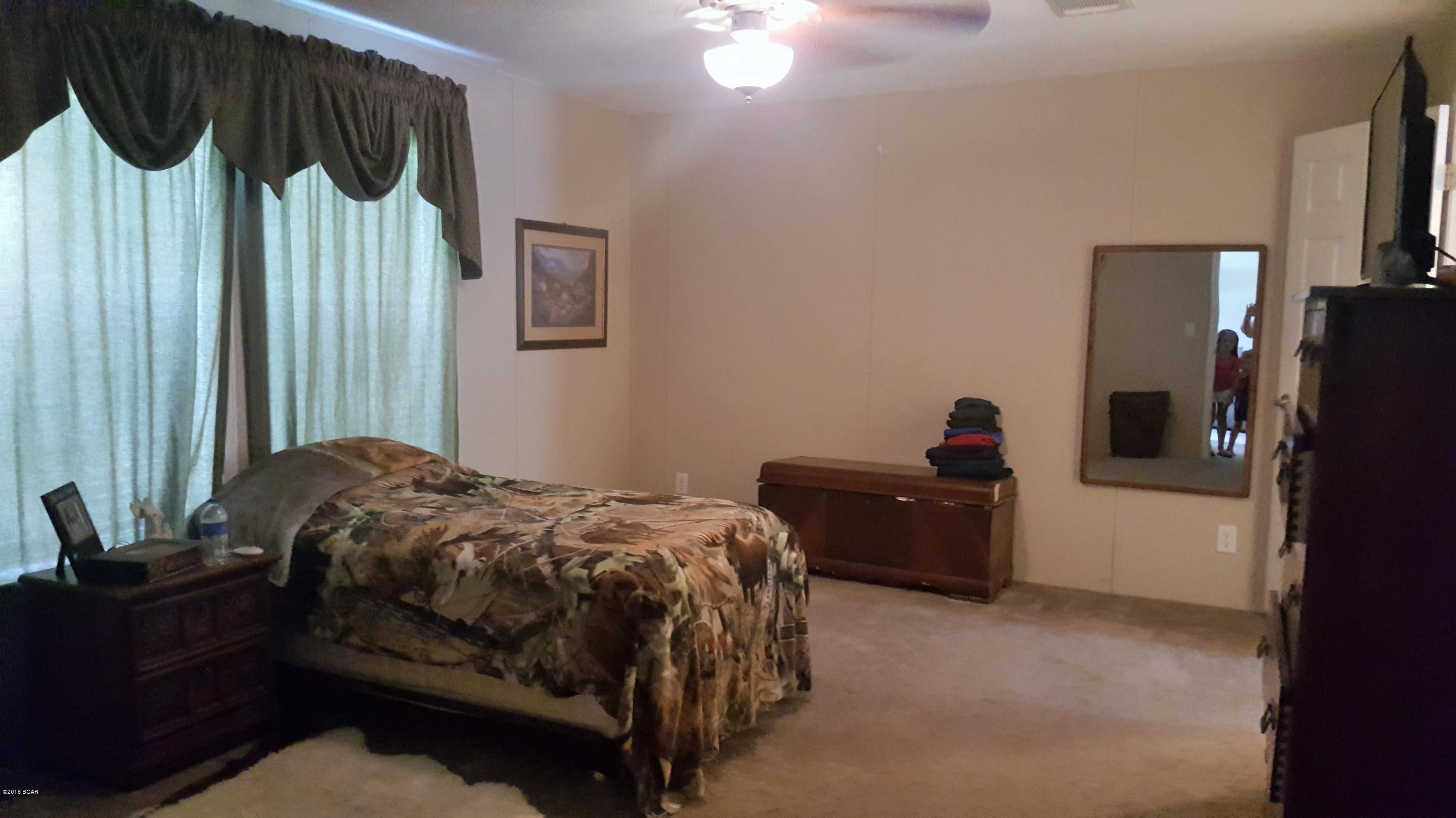 5172 Baxter Road Malone, FL 32445 - Photo 40 of 46 Gallery Image 40
