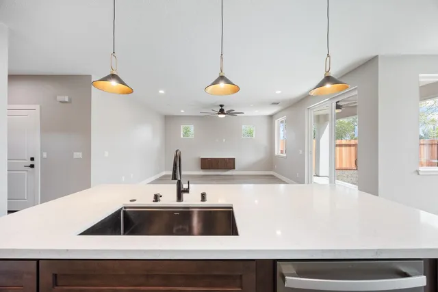 $669,000 | 1607 Motta Street, Woodland, CA 95776