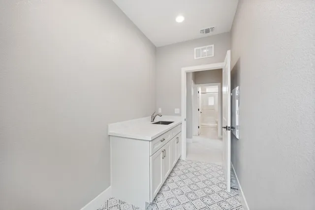 $669,000 | 1607 Motta Street, Woodland, CA 95776