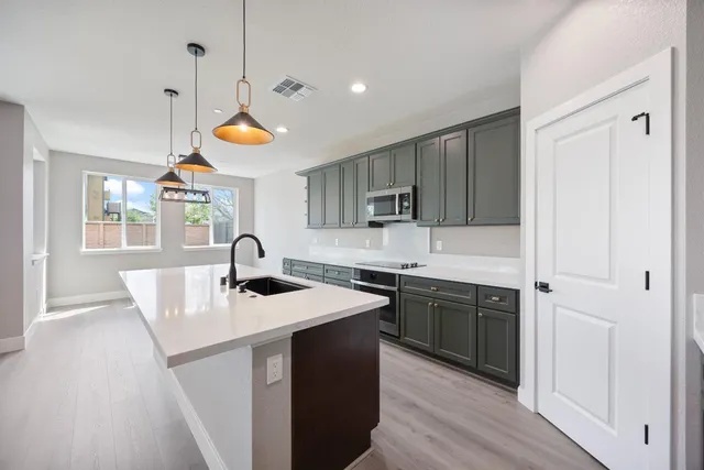 $669,000 | 1607 Motta Street, Woodland, CA 95776