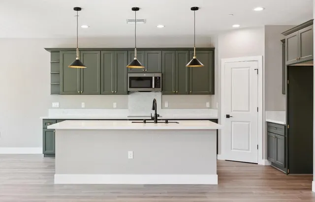 $669,000 | 1607 Motta Street, Woodland, CA 95776