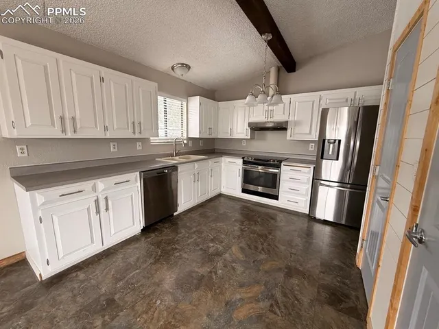 $566,500 | 18350 Knollwood Boulevard, Monument, CO 80132