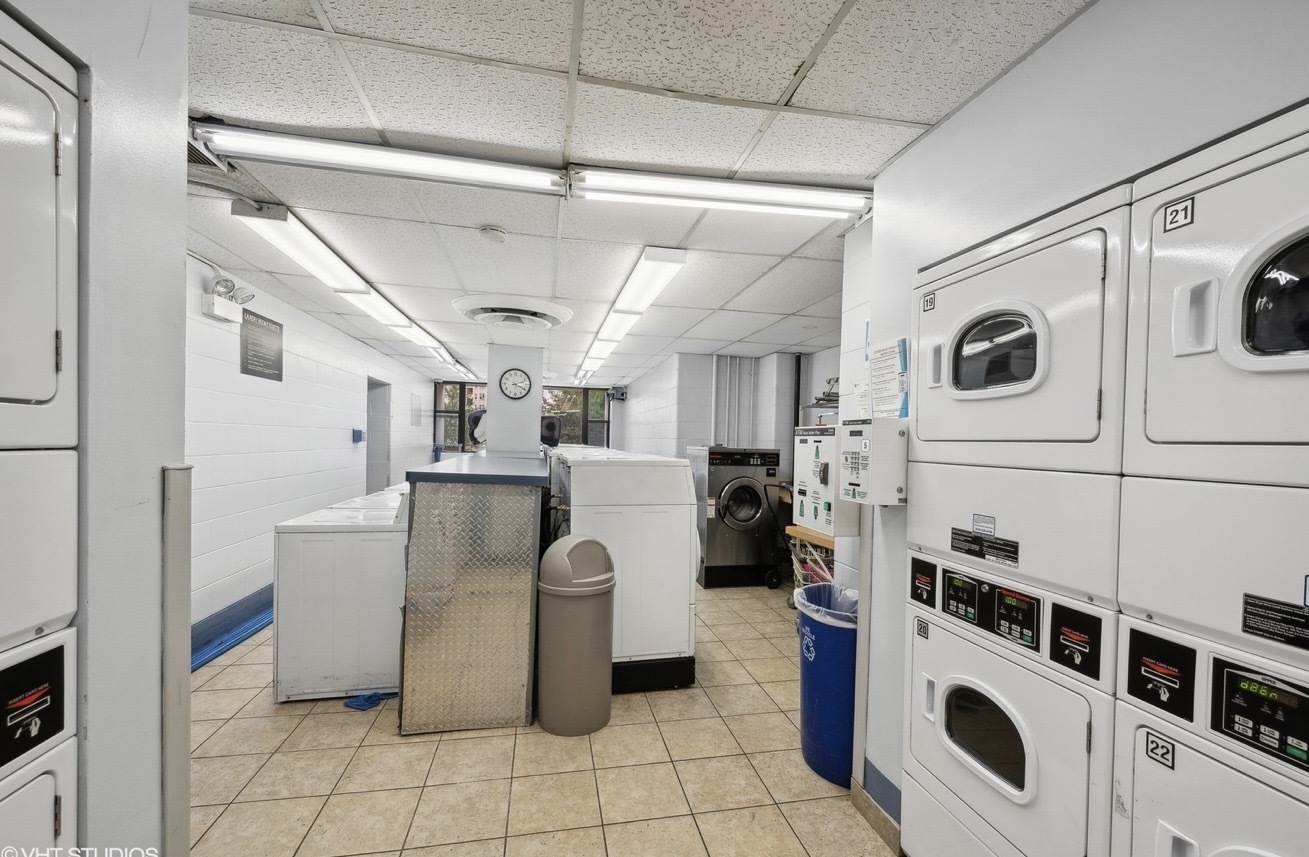 5455 North Sheridan Road, Unit 2904 Chicago, IL 60640 - Photo 22 of 25