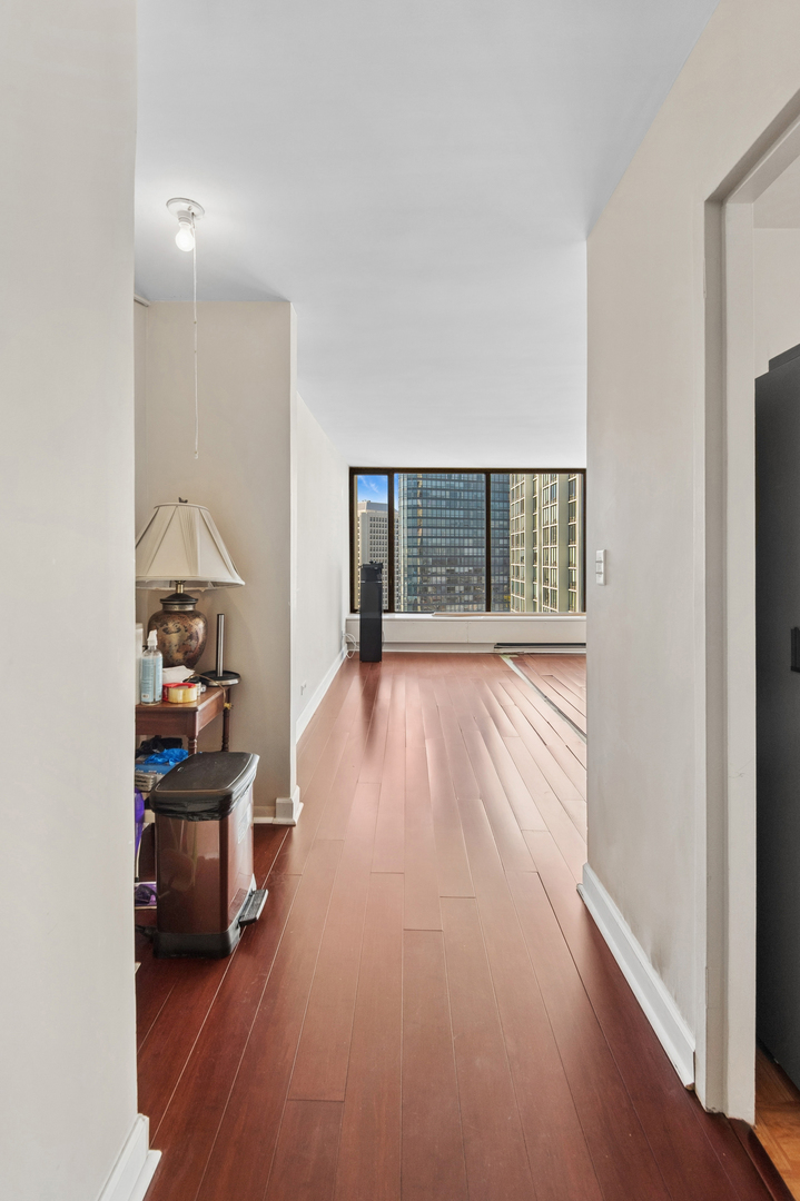 5455 North Sheridan Road, Unit 2904 Chicago, IL 60640 - Photo 7 of 25