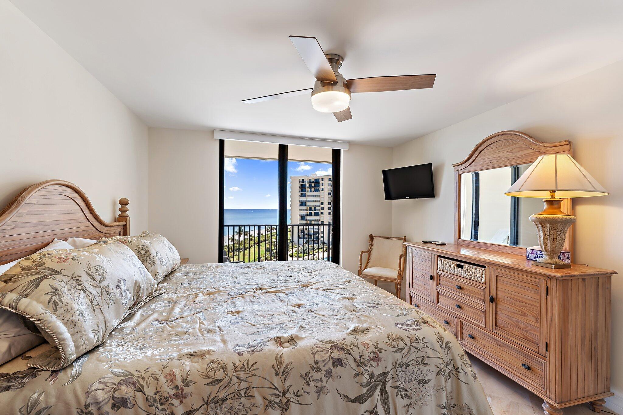 400 Ocean Trail Way, Unit 804 Jupiter, FL 33477 - Photo 14 of 32 016-400OceanTrailWay-804-Jupiter-SMALL