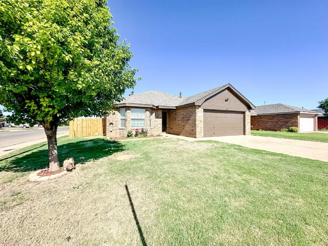 $1,550 | 10622 Boston Avenue, Lubbock, TX 79423