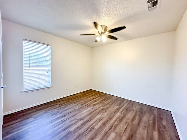 $1,550 | 10622 Boston Avenue, Lubbock, TX 79423