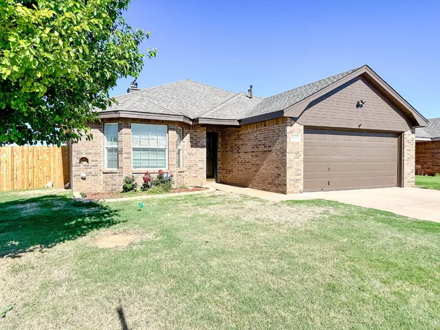 $1,550 | 10622 Boston Avenue, Lubbock, TX 79423
