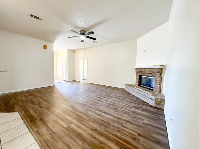 $1,550 | 10622 Boston Avenue, Lubbock, TX 79423