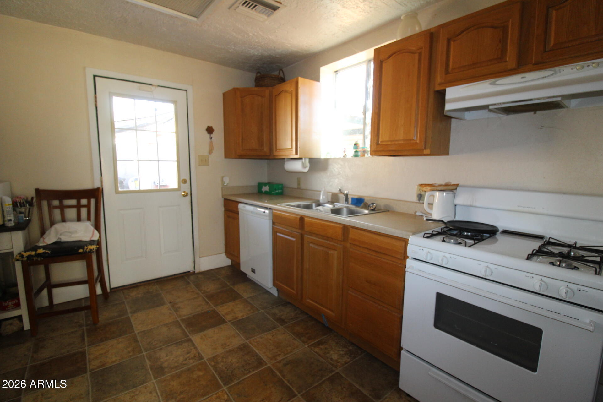 267 North Street Globe, AZ 85501 - Photo 27 of 34 IMG_3301