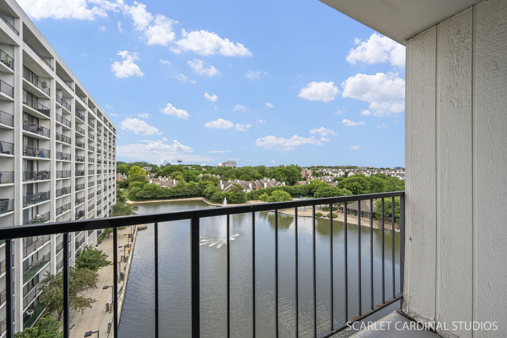 2005 South Finley Road, Unit 703 Lombard, IL 60148 - Photo 14 of 26