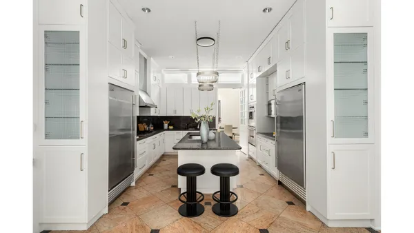 $55,000 | 51 East 67th Street | Lenox Hill
