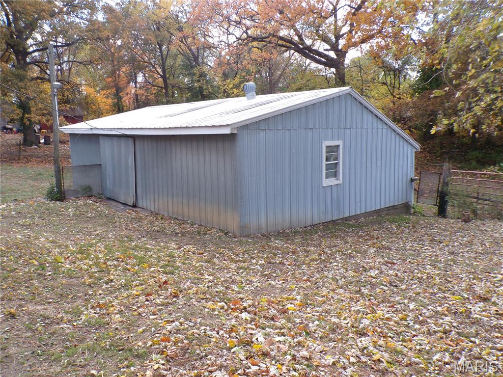 331 North Minnie Avenue Tilden, IL 62292 - Photo 5 of 32