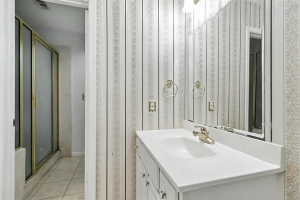 $2,200 | 1532 Prairie Grove Drive, Houston, TX 77077