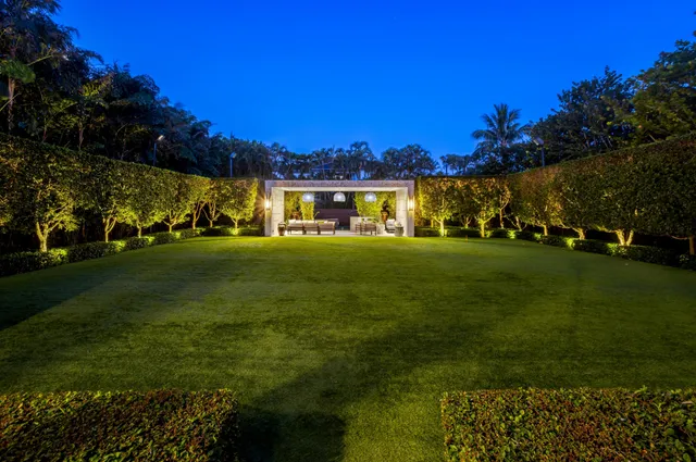 $29,900,000 | 410 North Ocean Boulevard, Delray Beach, FL 33483