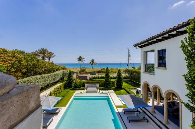 $29,900,000 | 410 North Ocean Boulevard, Delray Beach, FL 33483