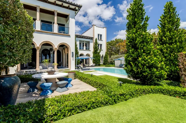 $29,900,000 | 410 North Ocean Boulevard, Delray Beach, FL 33483