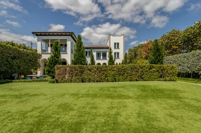 $29,900,000 | 410 North Ocean Boulevard, Delray Beach, FL 33483