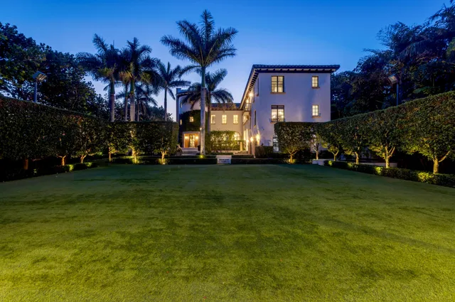 $29,900,000 | 410 North Ocean Boulevard, Delray Beach, FL 33483