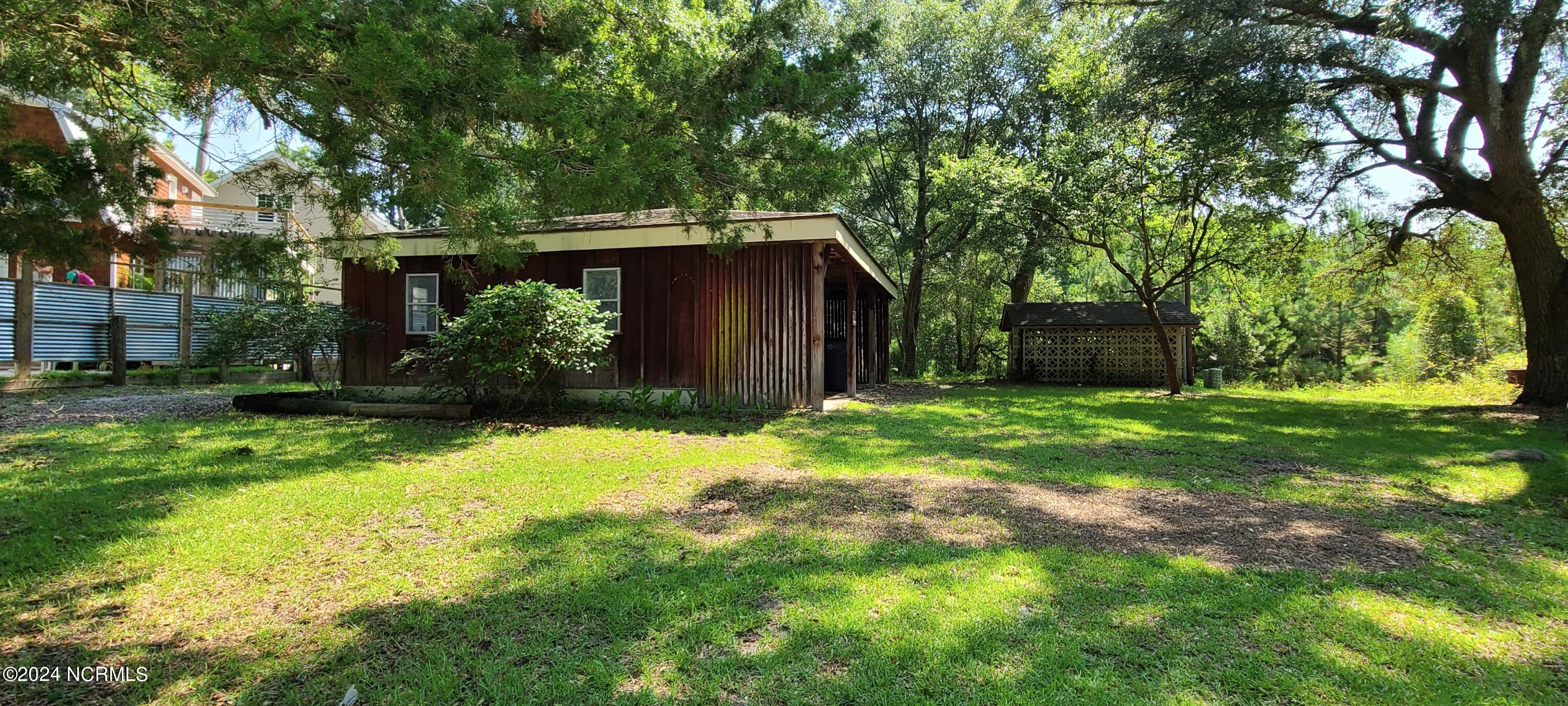 1691 Hemingway Dr Southwest  