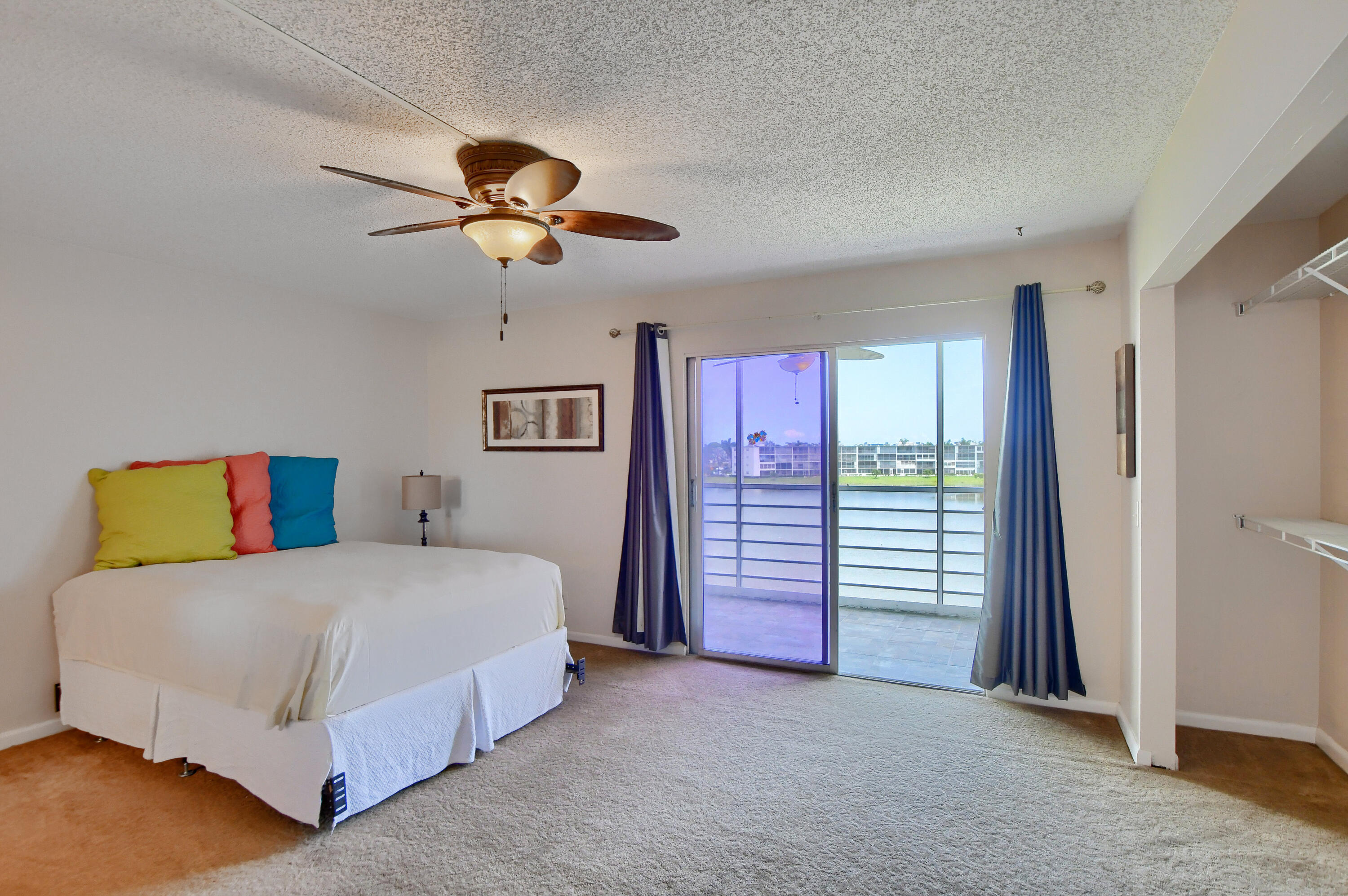 4010 Cornwall East Boca Raton, FL 33434 - Photo 12 of 50 13_ebf_1685-hdr(5)