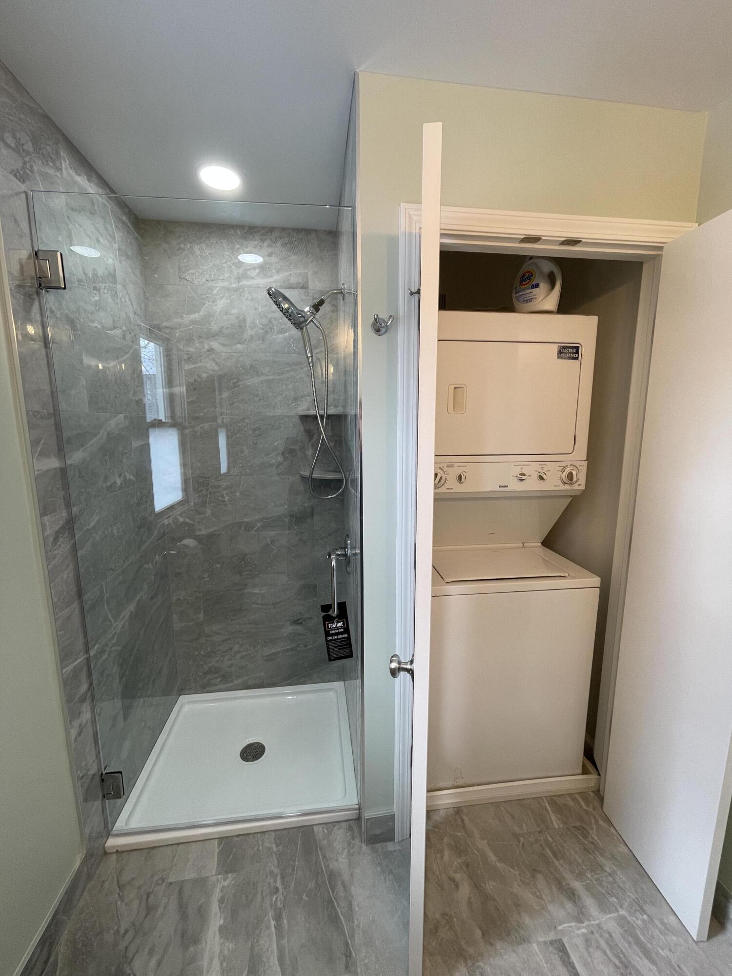 Undisclosed Address Royal Oak, MI 48067 - Photo 13 of 16 bathroom with laundry