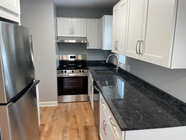 $2,300 | Undisclosed Address, Royal Oak, MI 48067