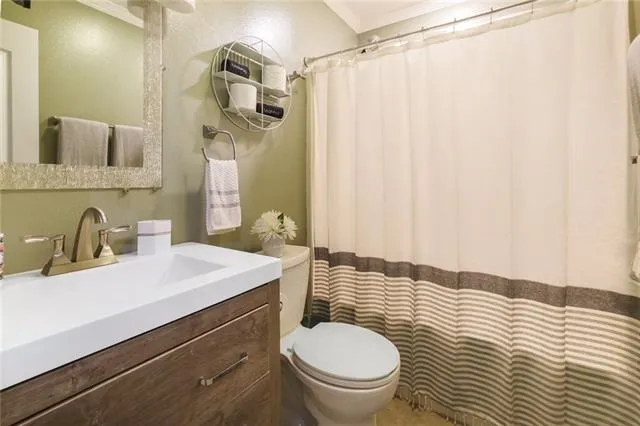 $5,888 | 6900 Royal Street, Arabi, LA 70032