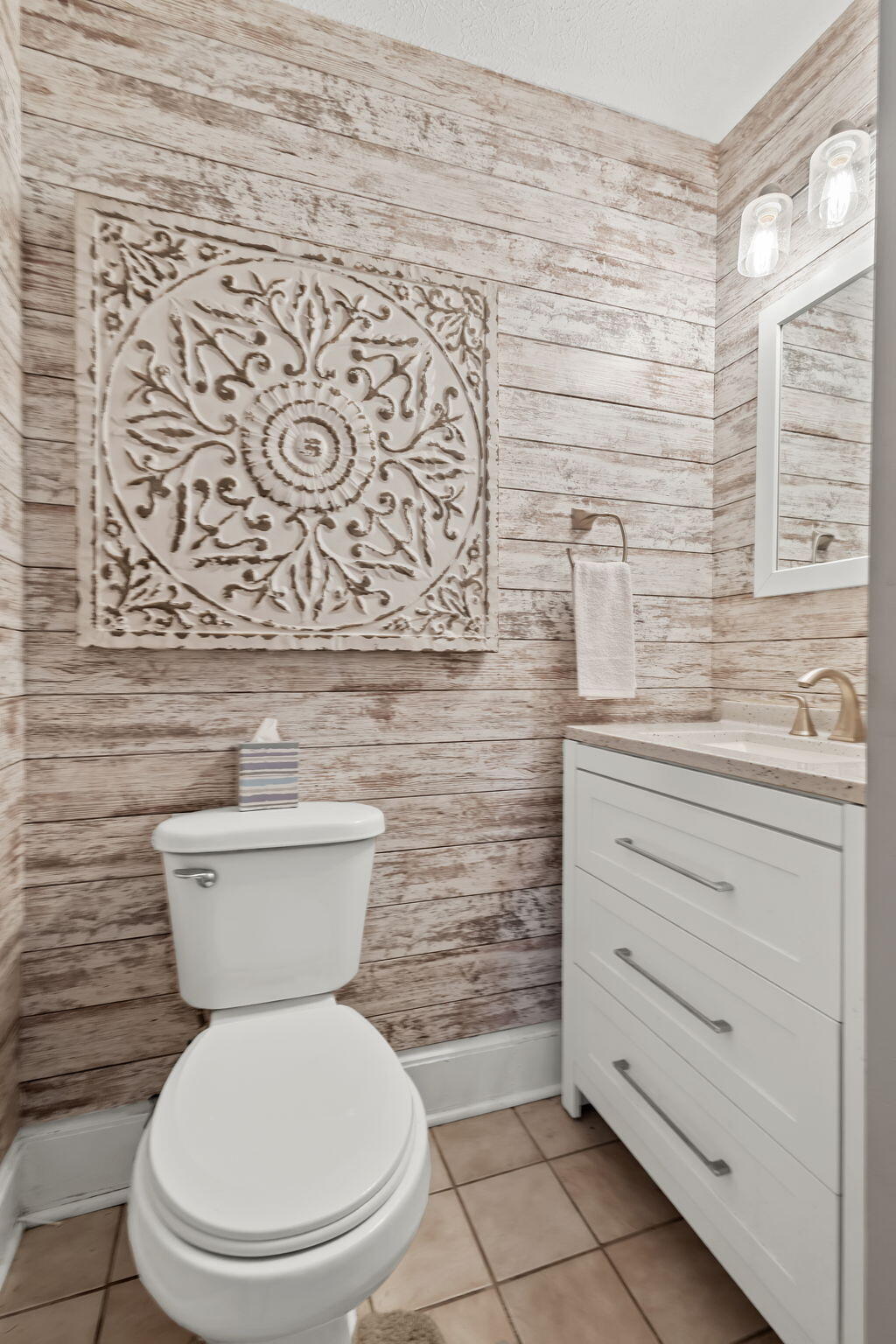 4381 Highway 231 Rensselaer, IN 47978 - Photo 18 of 30 a bathroom with a toilet and a sink