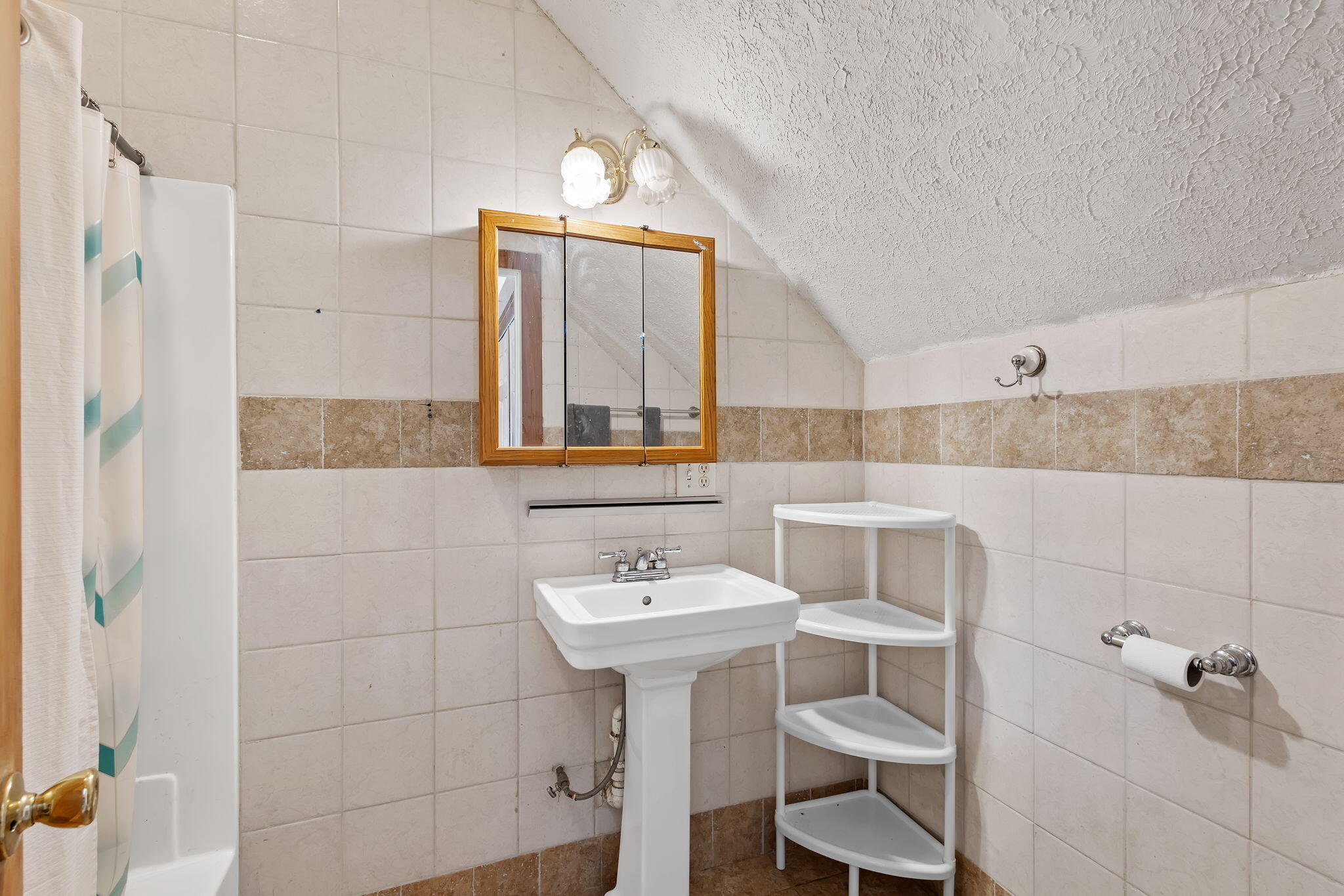4381 Highway 231 Rensselaer, IN 47978 - Photo 26 of 30 a bathroom with a sink toilet and mirror