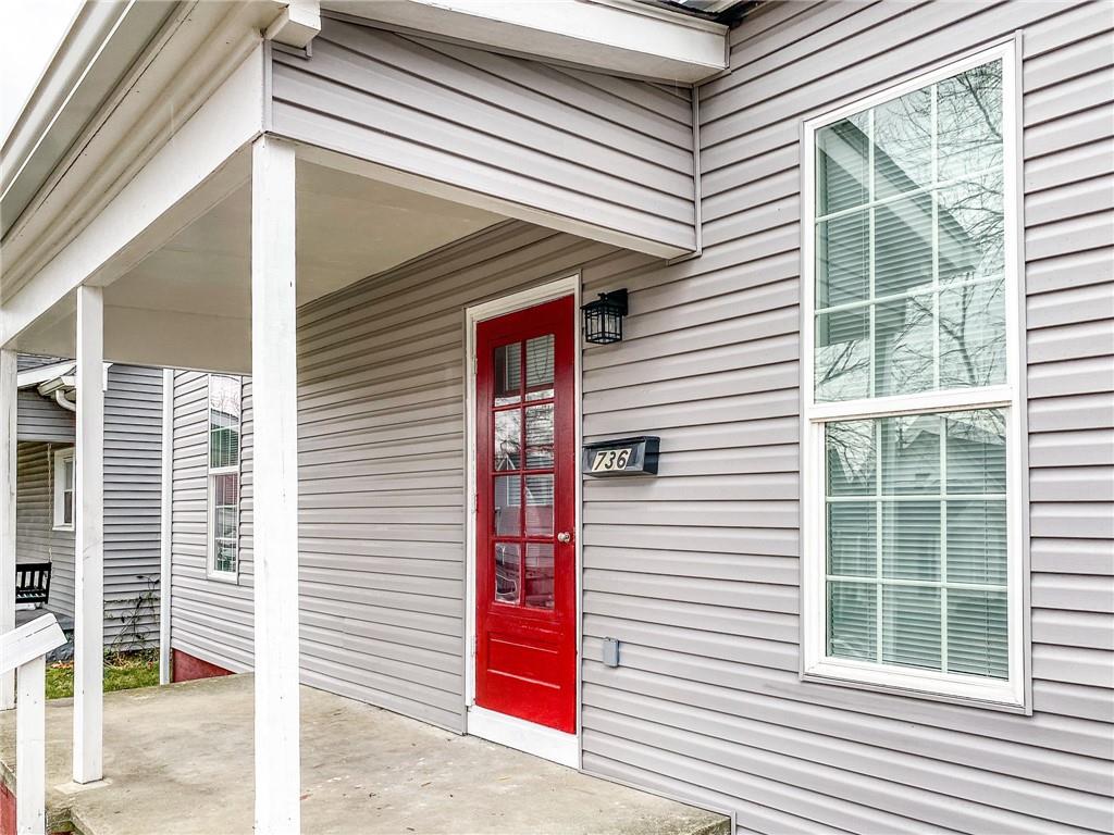 736 Reed Street Columbus, IN 47201 - Photo 2 of 18 Gallery Image 2