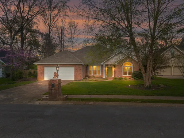 $425,000 | 1621 Gunston Hall Road, Hixson, TN 37343